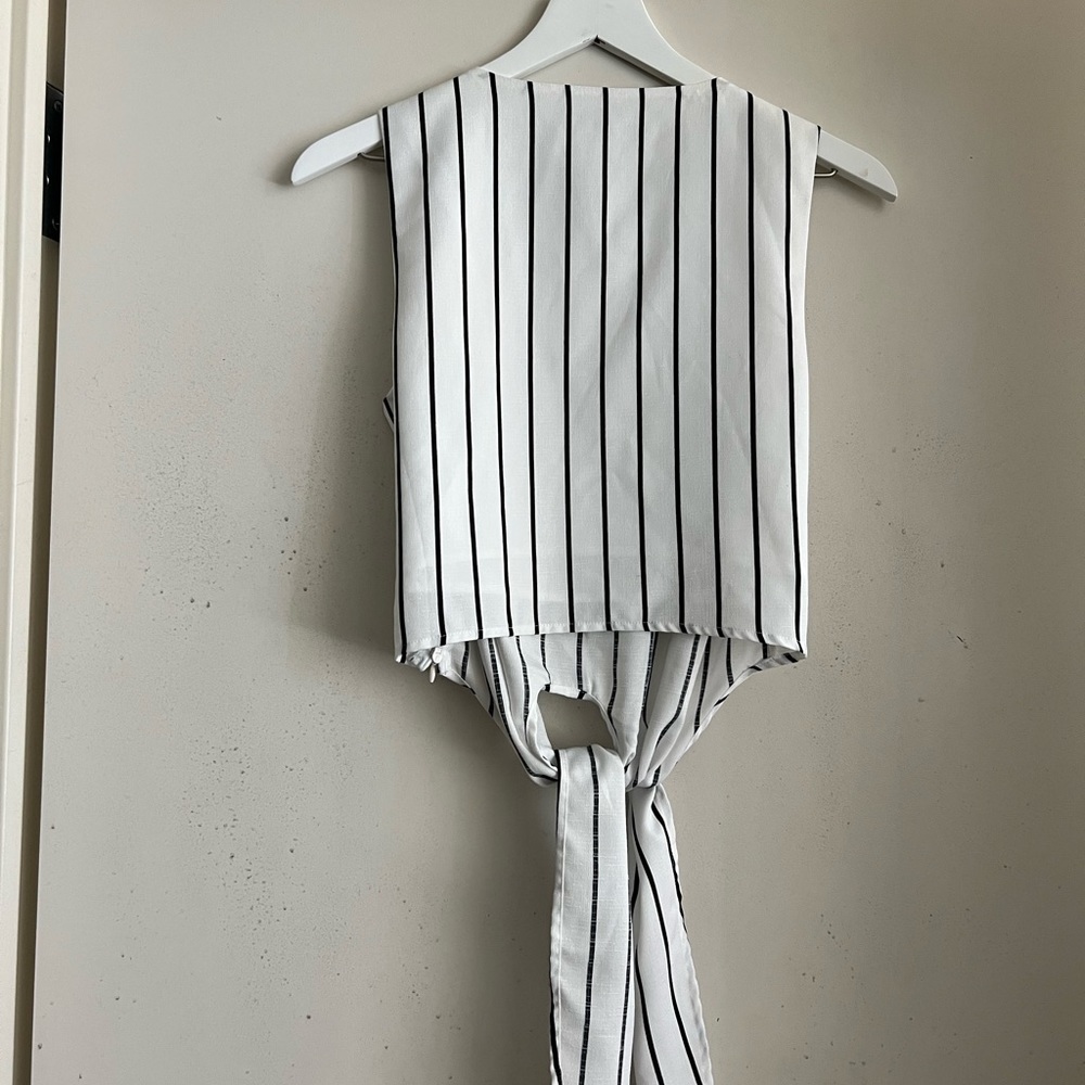 Lucy Paris Cropped Tie Top - Picture 2 of 4